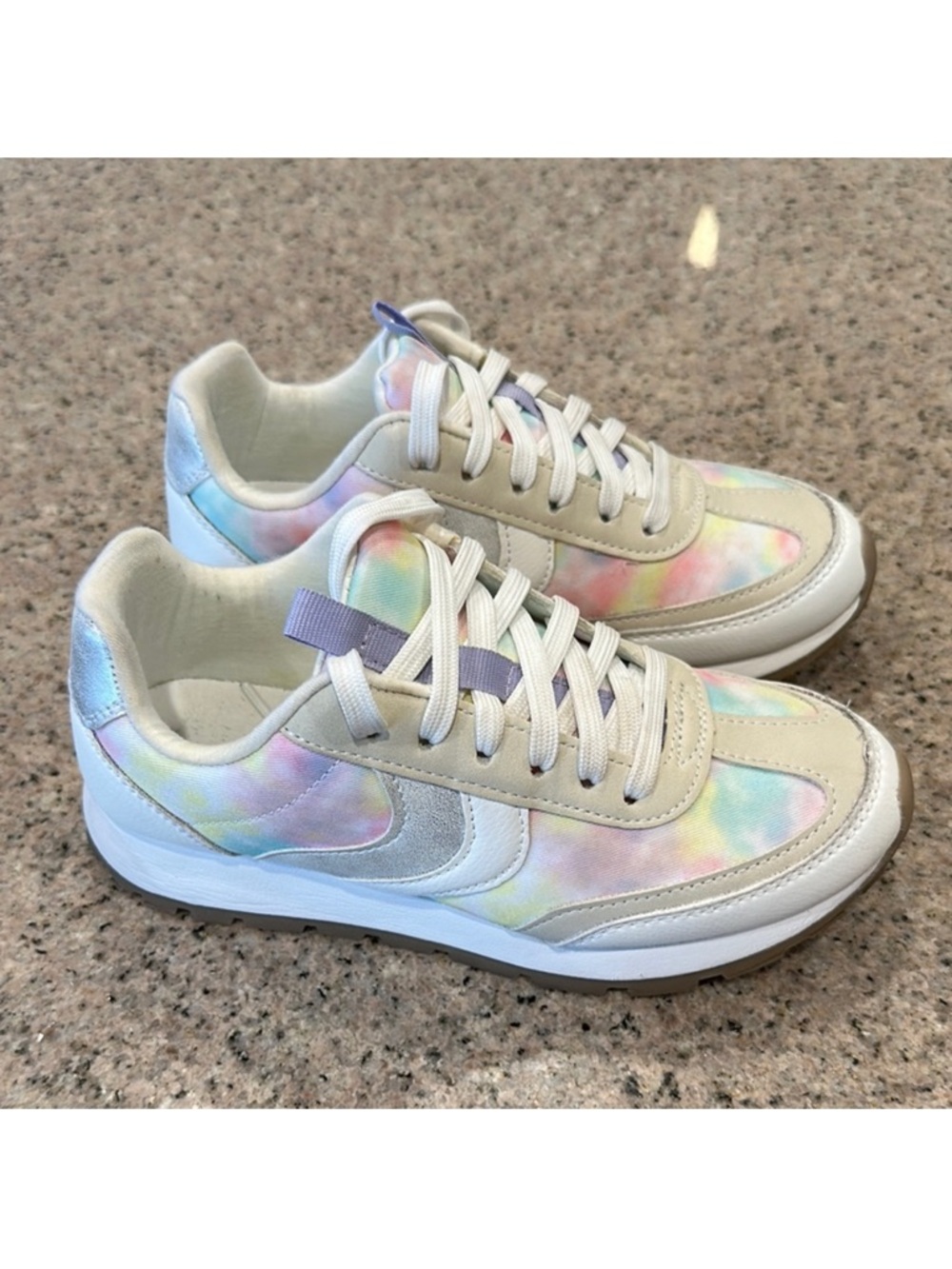 Cat and Jack girls Sneakers
